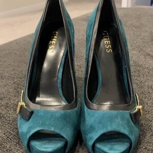 Guess heels size 8, EU38